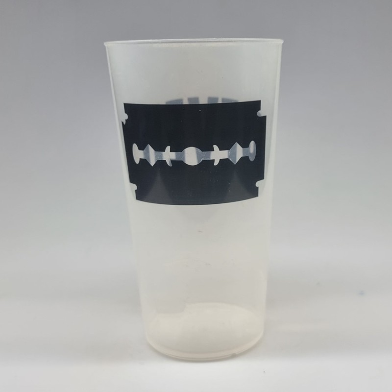 Becher (0,4l Rasierklinge)